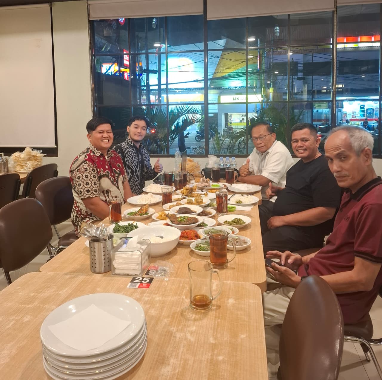Rapat Finalisasi Website